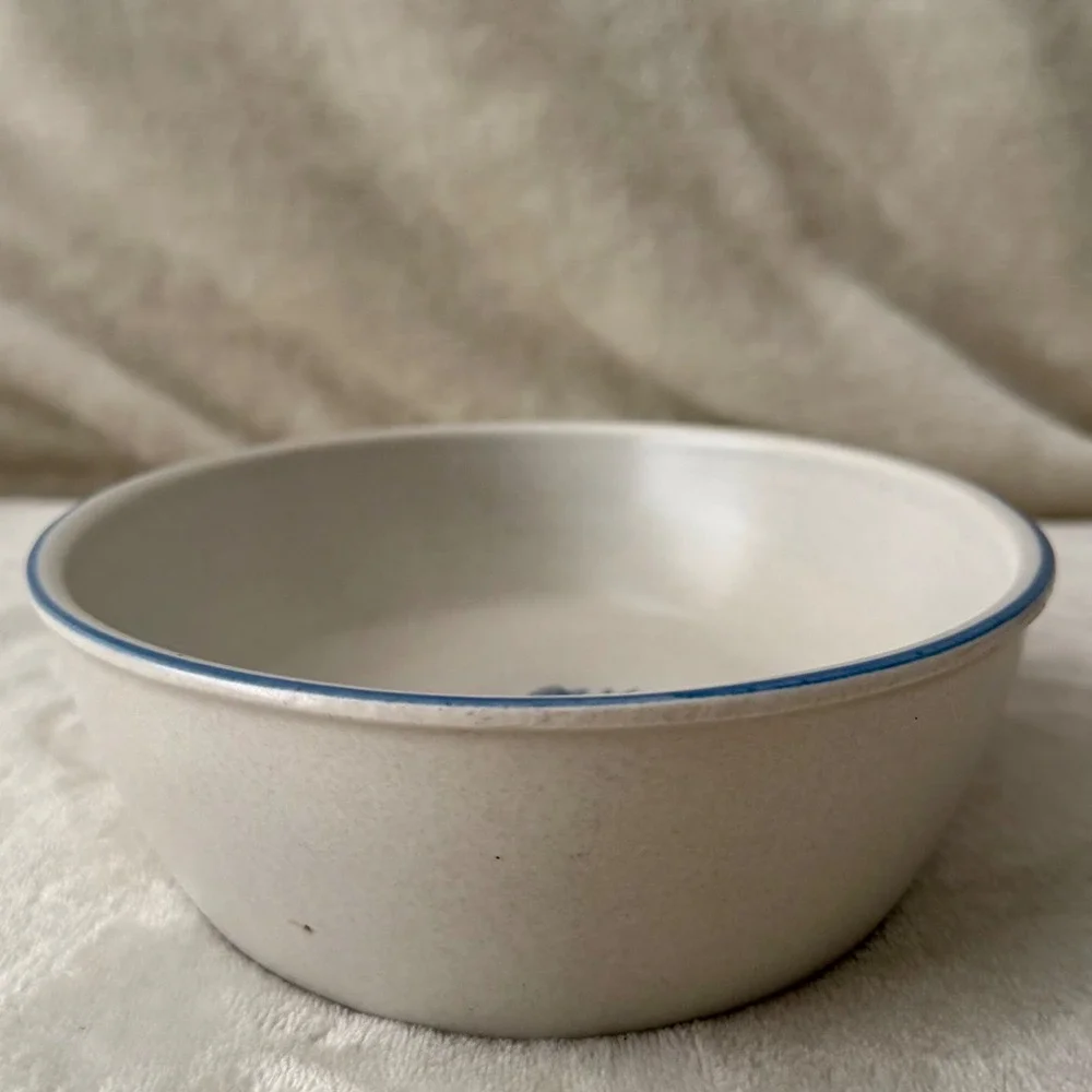 Pfaltzgraff Serving Bowl Blue Floral Stoneware Oval Farmhouse Cottage Vintage